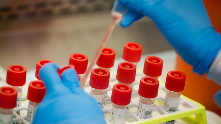 virus-outbreak-connecticut-03