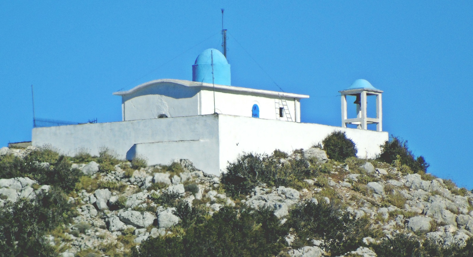 2_profitis_Hlias_Egklouvi