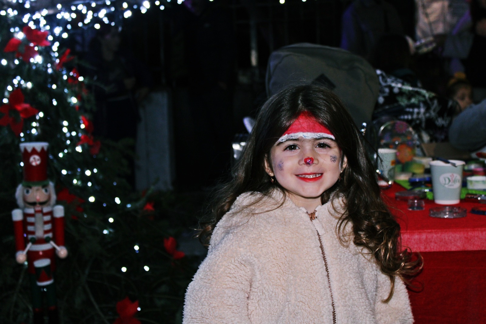 6_epimelitirio_xristougenniatiki_ekdilosi