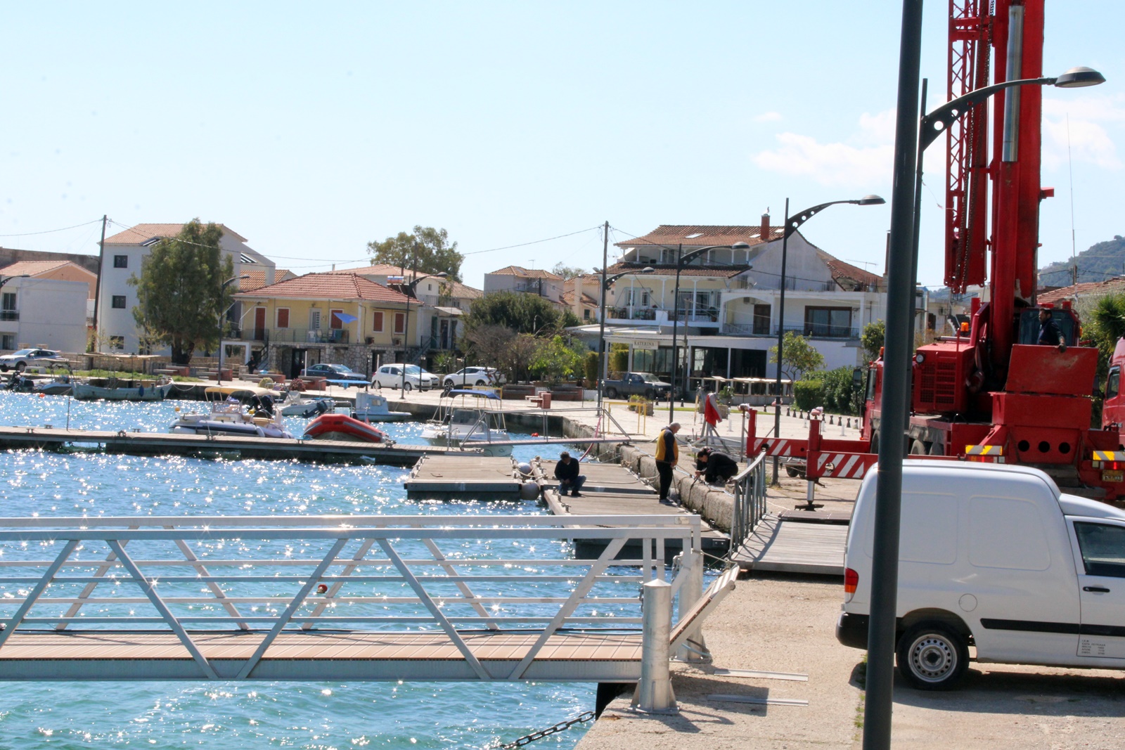 3_ploti_esedra_nikiana