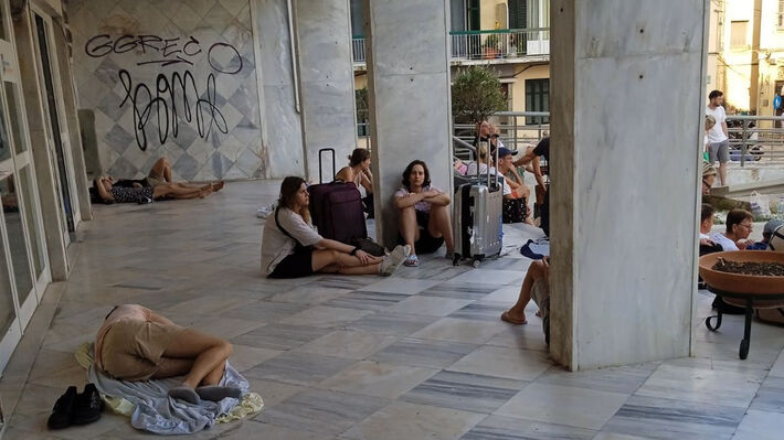 kerkyra_toyristes_04