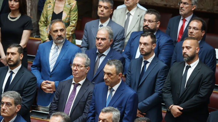 spartiates_koinoboyleytiki_omada