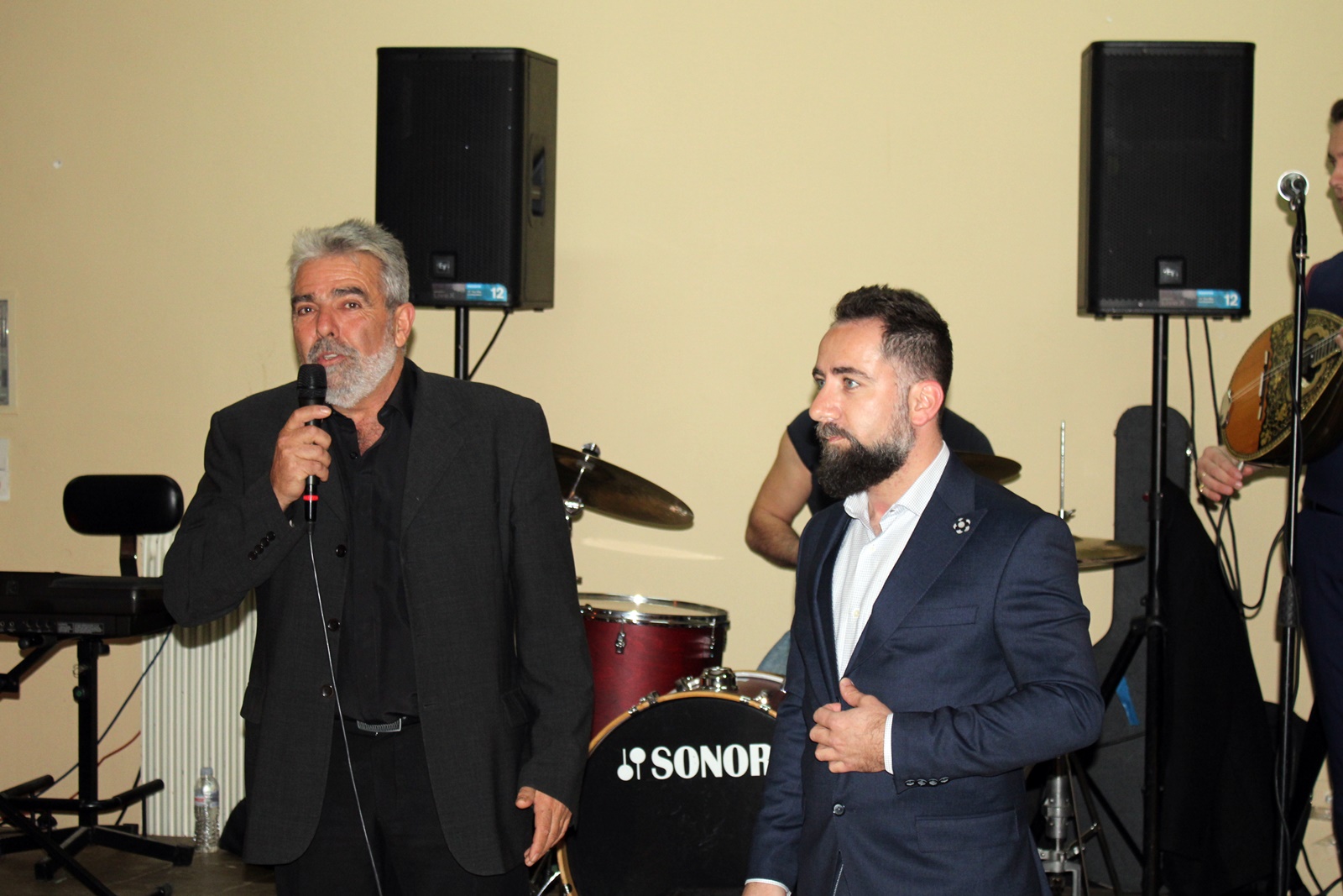3_apollonas_xoros