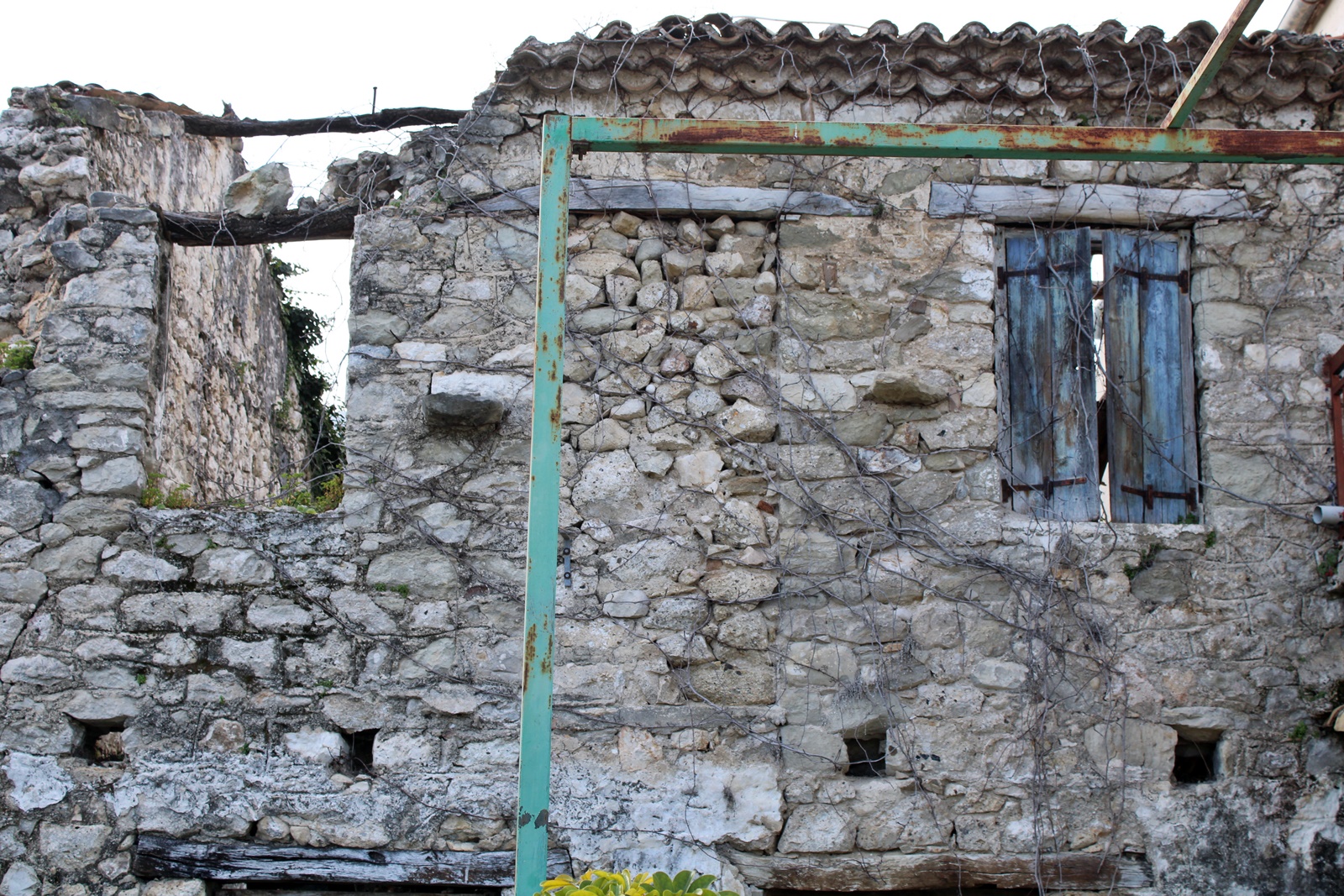 1_kleisti_portopoula