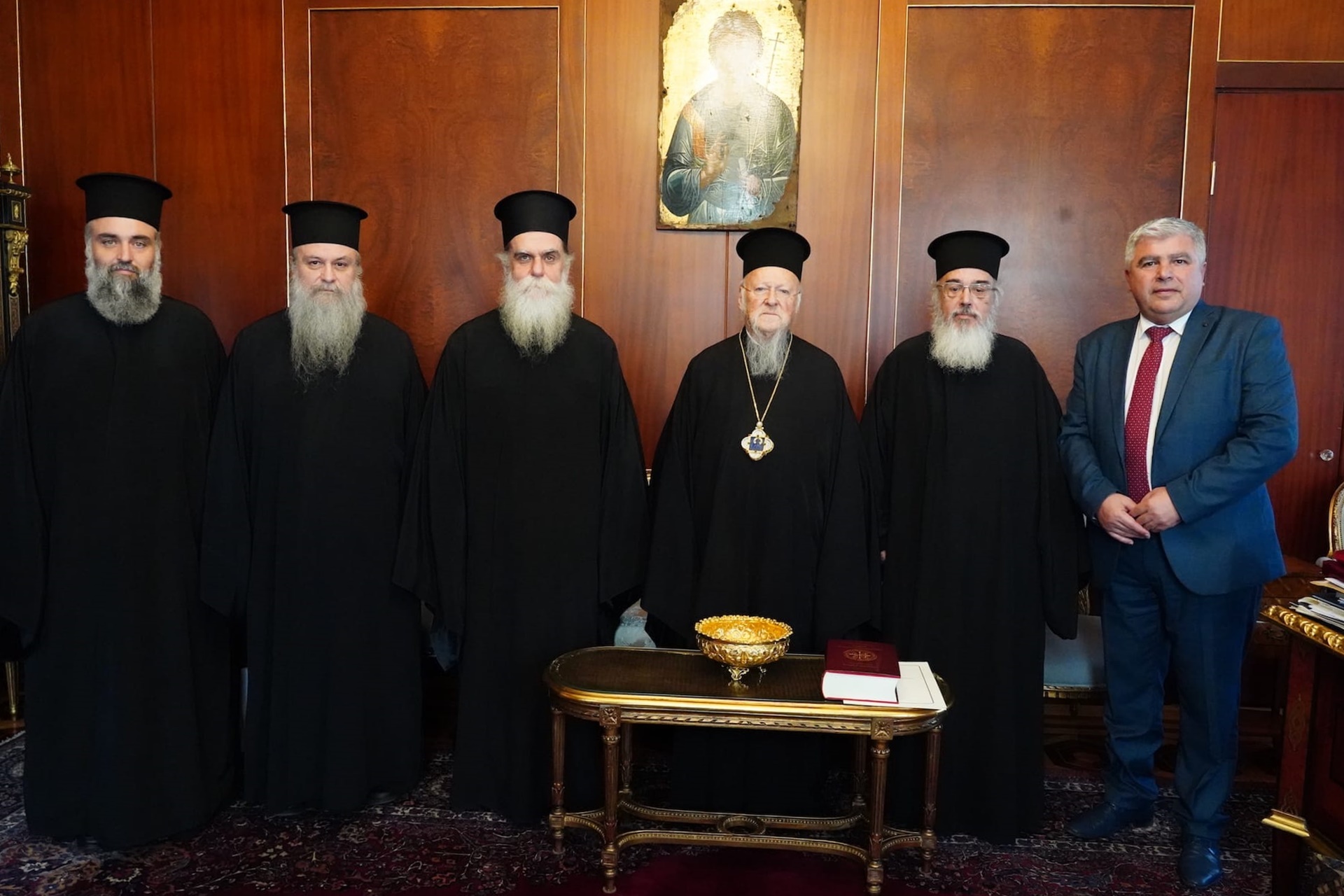 422012800_877780027687593_288495169040302247_n