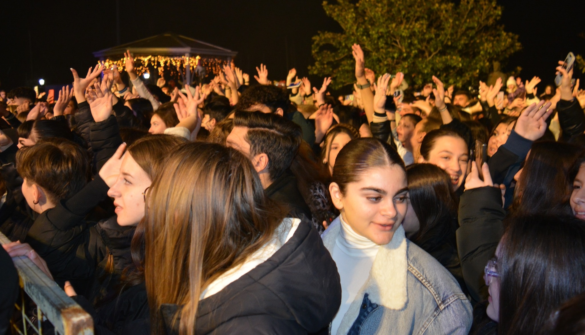 424595120_875178217947774_6692143674872606410_n