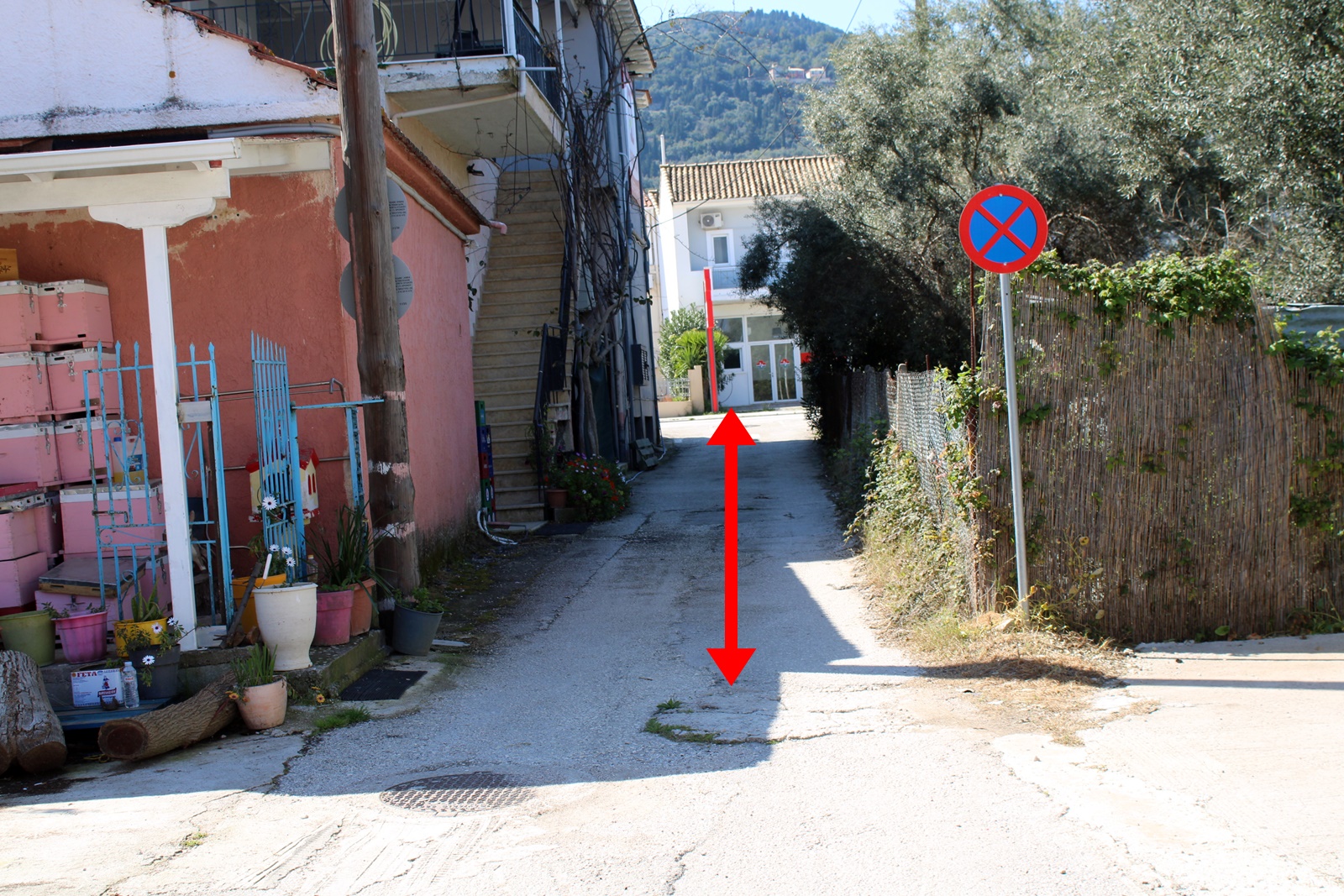 8_stylos_DEH_nikiana