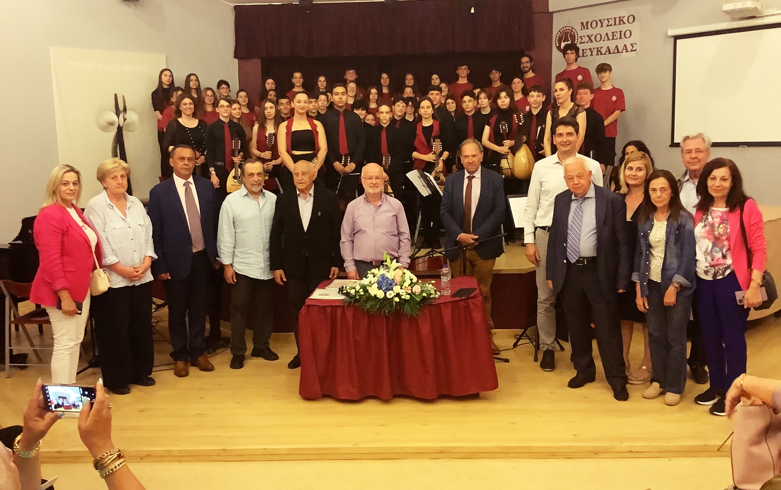 2_200_χρονια_ωαλαοριτισ