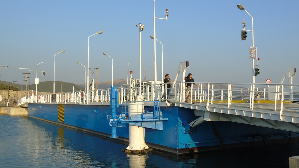 ploti_gefyra_Lefkadas