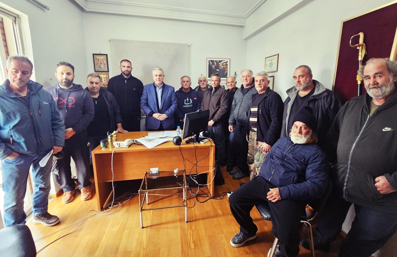 070125 ΦΟΡΜΙΚΟΥΛΑ ΑΛΙΕΙΑ 3