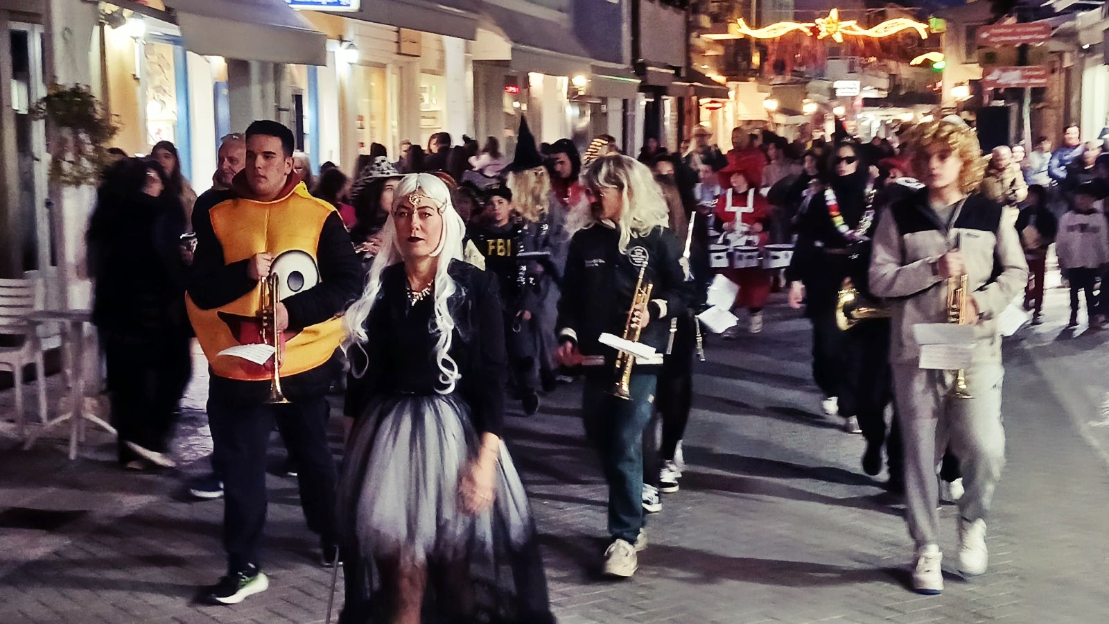 01_badina_FEL_karnavali