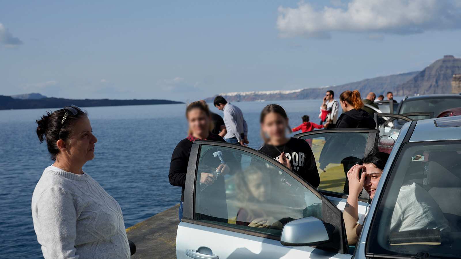 greece-earthquakes-santorini-9