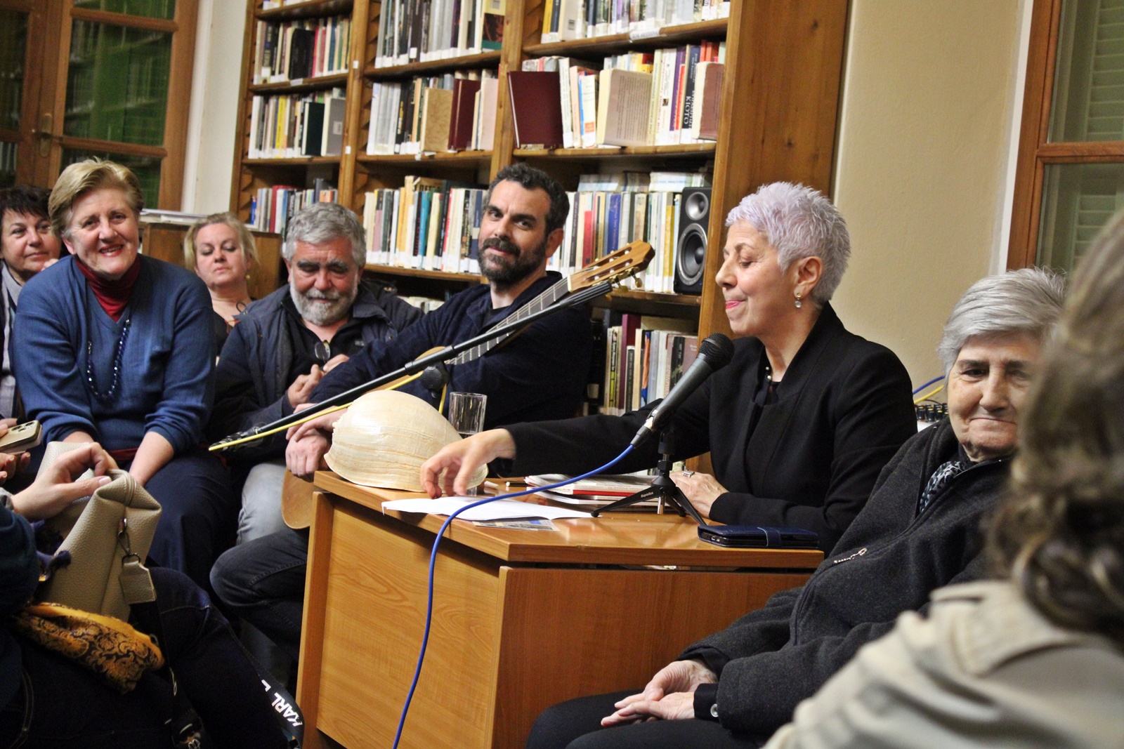 4_noni_stamatelou_vivliothiki