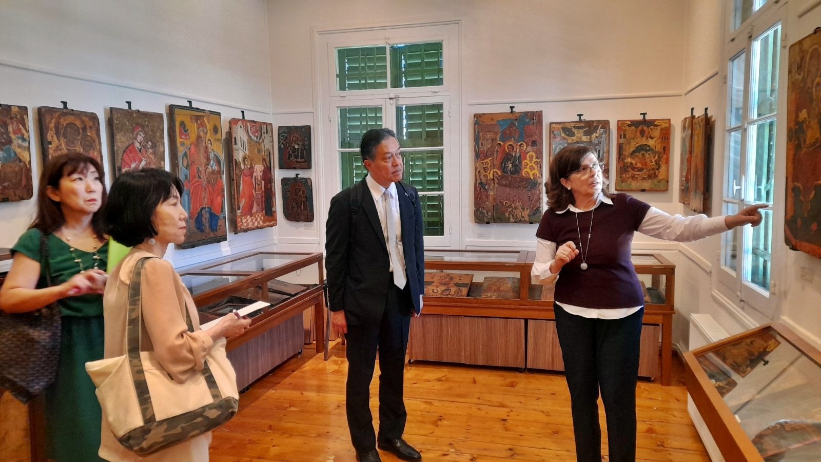 1_iapones_vivliothiki