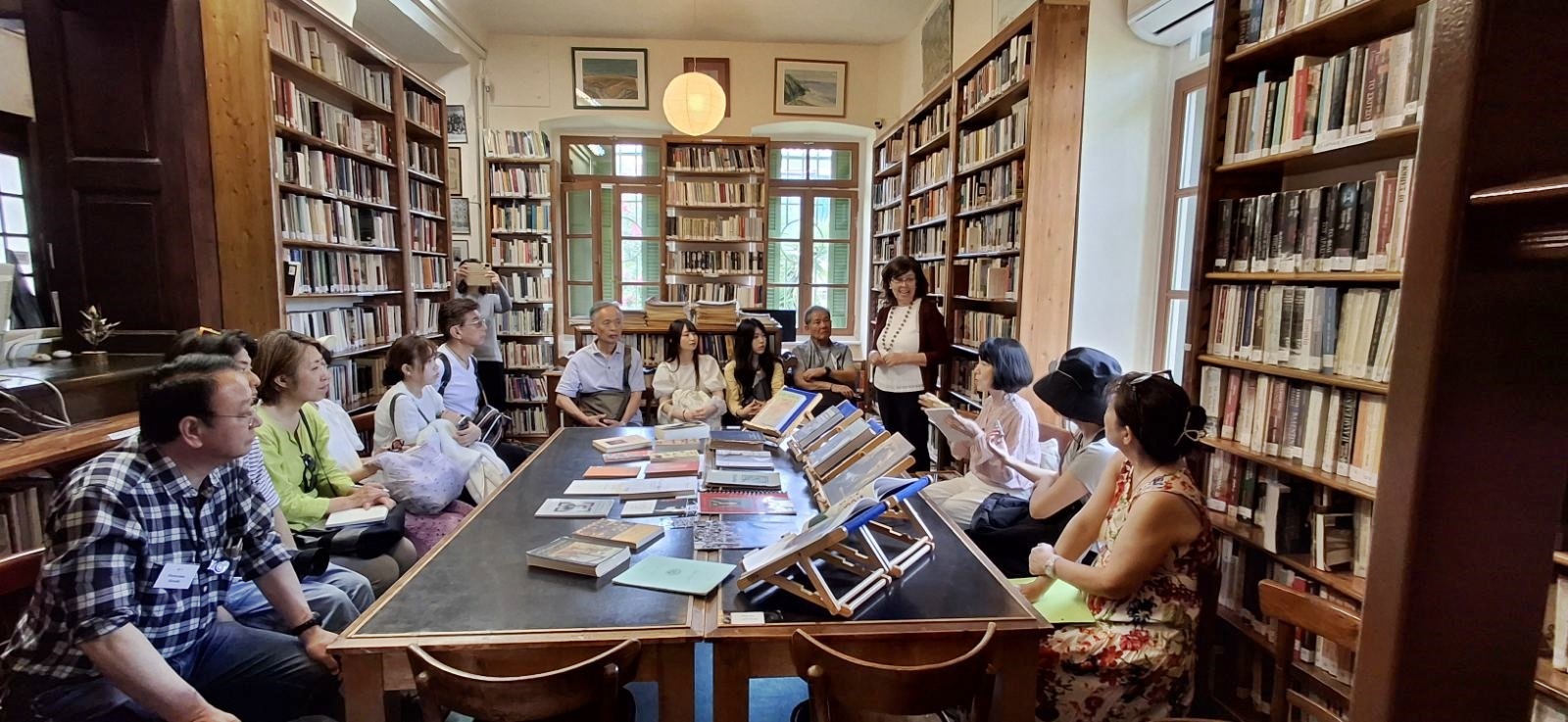 2_iapones_vivliothiki