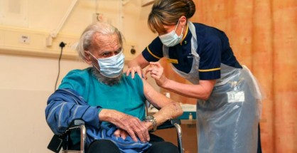 virus-outbreak-britain-03