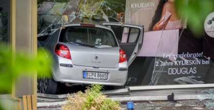 berlin_car_crash