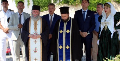 28_ekdiloseis_mnimis_timis