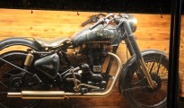 3_Royal Enfield