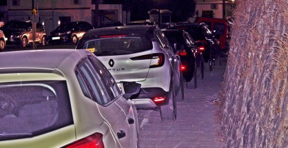 1_aftokinita_nikiana