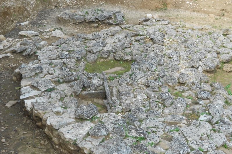 5_tymvoi_steno_nydriou