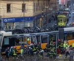 italy-tram-derailment-3