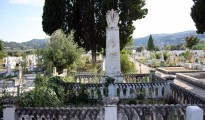6_tafiko_mnimeio_karpakis_lefkada
