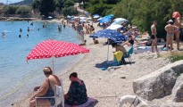 1_paralia_limni
