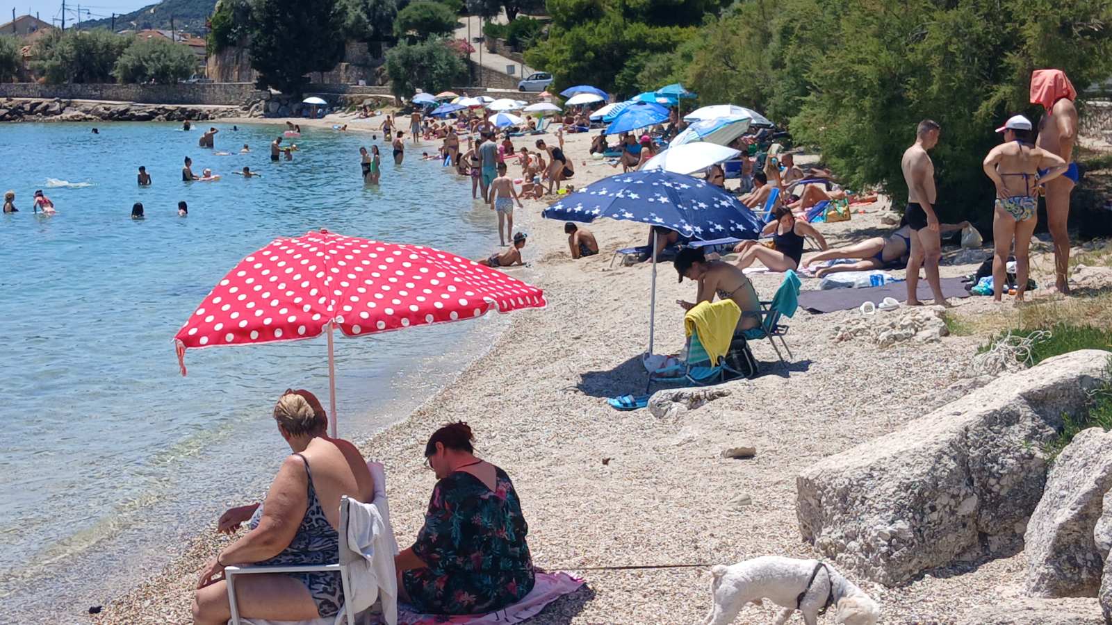 1_paralia_limni