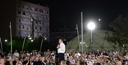 tsipras-peristeri