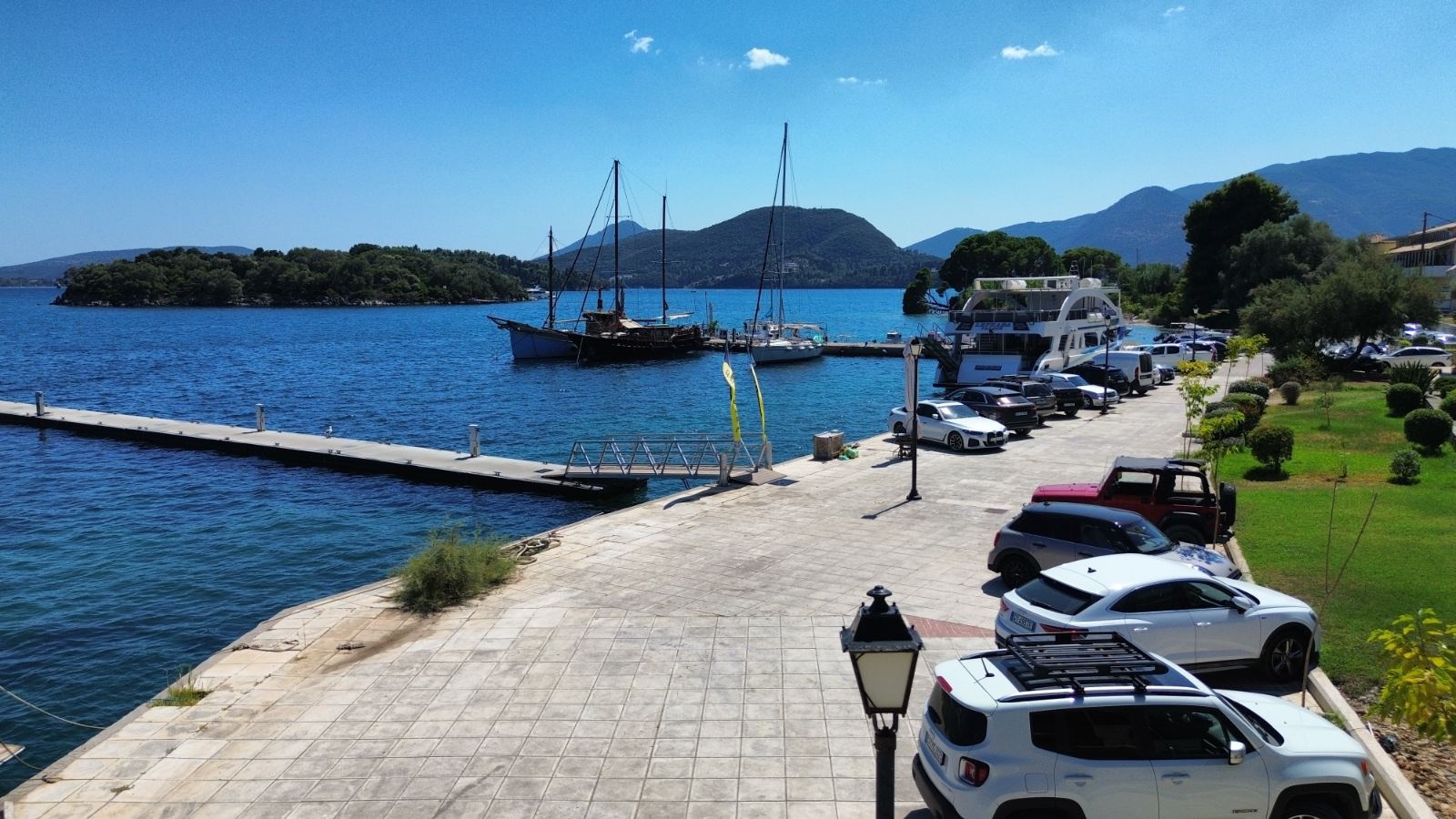 2_limani_perigiali_parking