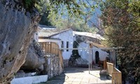 3_agioi_pateres 2