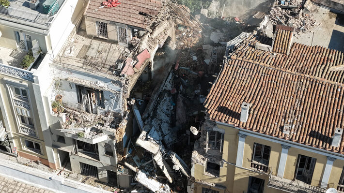 ekriksi-plaka-11